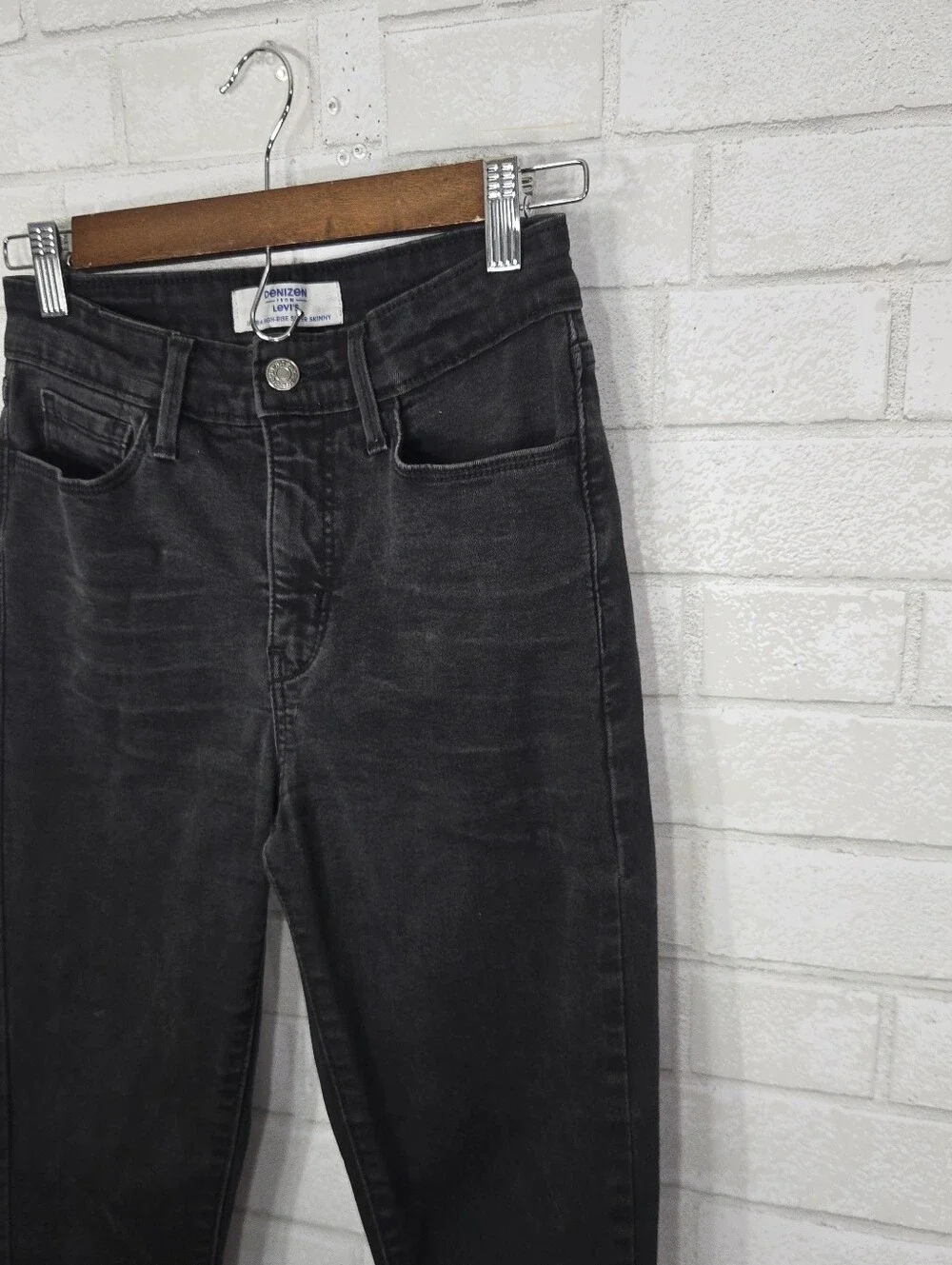 Denizen from Levi's ultra high-rise super skinny jeans